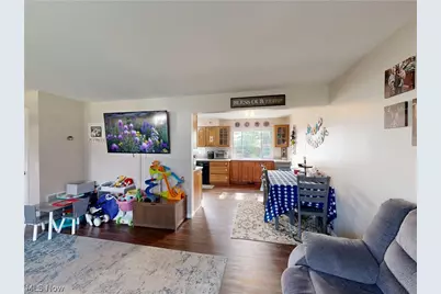 37450 Green Drive, Eastlake, OH 44095 - Photo 6