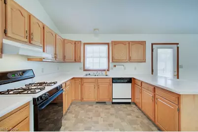 1364 Killian Road, Akron, OH 44312 - Photo 14