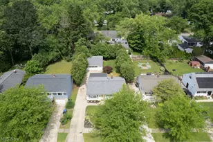 1044 Ellsworth Dr, Akron, OH 44313 - Photo 44