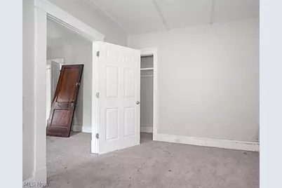 716 E 160th Street, Loveland, OH 44110 - Photo 32