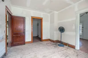 716 E 160th St, Loveland, OH 44110 - Photo 36