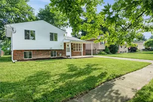 864 Wilder Ave, Elyria, OH 44035 - Photo 4