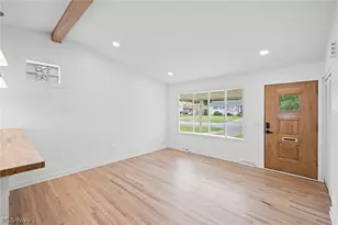 864 Wilder Ave, Elyria, OH 44035 - Photo 12