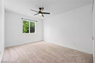 864 Wilder Ave, Elyria, OH 44035 - Photo 24
