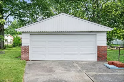 864 Wilder Avenue, Elyria, OH 44035 - Photo 42