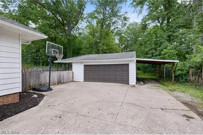 4117 Canterbury Road, North Olmsted, OH 44070 - Photo 34