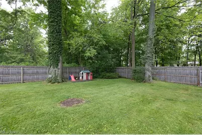 4117 Canterbury Road, North Olmsted, OH 44070 - Photo 32