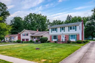 3112 Englewood Dr, Silver Lake, OH 44224 - Photo 2