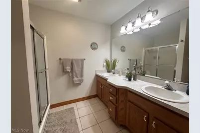 220 Cranberry Court, Warren, OH 44483 - Photo 8