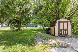 2232 Youngstown Rd SE, Warren, OH 44484 - Photo 18