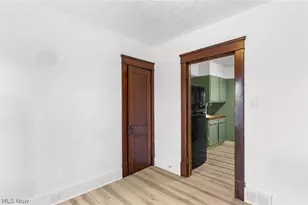 2232 Youngstown Rd SE, Warren, OH 44484 - Photo 4