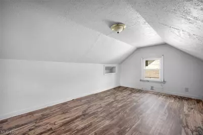 10402 Dove Avenue, Loveland, OH 44105 - Photo 32