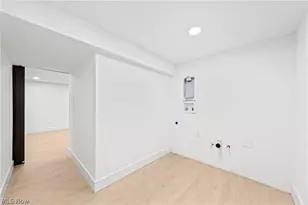 1422 W 77th St, Loveland, OH 44102 - Photo 36