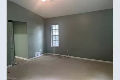 3352 Brookside Lane, Cuyahoga Falls, OH 44223 - Photo 10