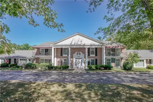 1653 Greenway Rd SE, North Canton, OH 44709 - Photo 1