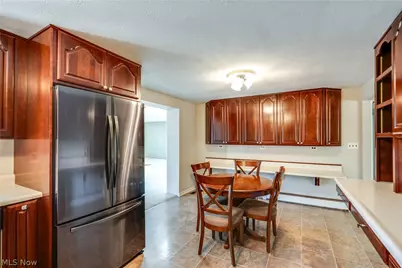 4710 Brunnerdale Avenue NW, Canton, OH 44718 - Photo 12