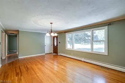 4710 Brunnerdale Avenue NW, Canton, OH 44718 - Photo 6