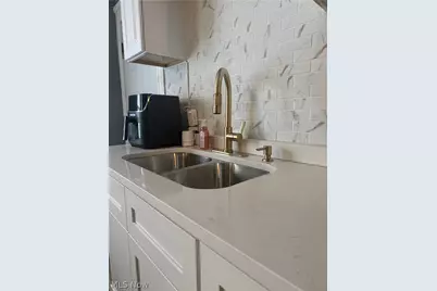 2201 E 86th Street, Loveland, OH 44106 - Photo 10