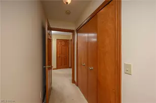 923 Mesa Verde Dr, Barberton, OH 44203 - Photo 42