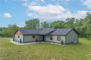 2793 Zutavern Church Rd NW, Bolivar, OH 44612 - Photo 12