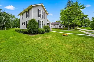 61 Erie Street E, Jefferson, OH 44047 - Photo 4