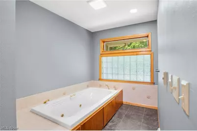 294 S Bayshore Drive, Columbiana, OH 44408 - Photo 30