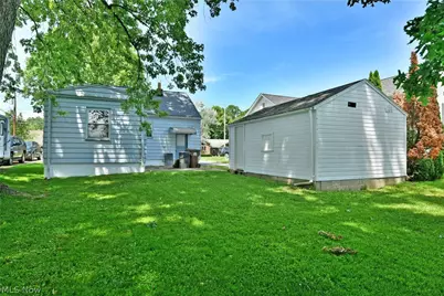 113 Massachusetts Avenue, Poland, OH 44514 - Photo 6