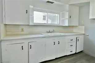 113 Massachusetts Ave, Poland, OH 44514 - Photo 18