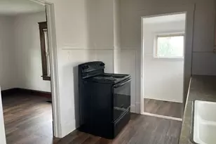 838 10th St NE, Massillon, OH 44646 - Photo 12