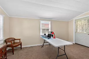 2480 Deerford Ave SW, Massillon, OH 44647 - Photo 16