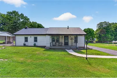 2480 Deerford Avenue SW, Massillon, OH 44647 - Photo 1