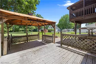 2565 Abbe Rd, Sheffield Village, OH 44054 - Photo 4