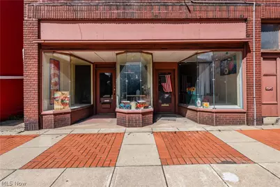 212 N Market Street, Minerva, OH 44657 - Photo 2
