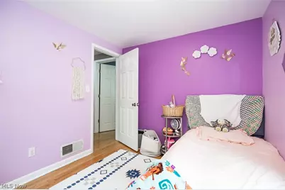1724 Wiltshire Road, Akron, OH 44313 - Photo 20