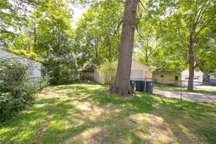 1724 Wiltshire Rd, Akron, OH 44313 - Photo 28