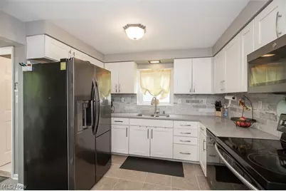 1724 Wiltshire Road, Akron, OH 44313 - Photo 8