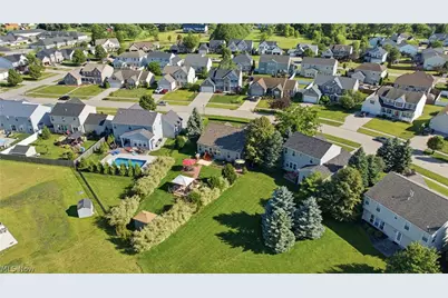 3932 Courtyard Drive, Lorain, OH 44053 - Photo 12