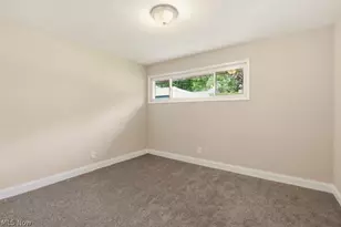 1757 Windsor St, Cuyahoga Falls, OH 44221 - Photo 16