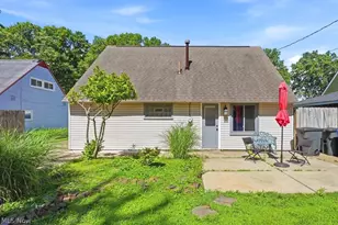 1757 Windsor St, Cuyahoga Falls, OH 44221 - Photo 34