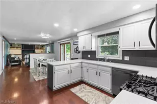 6753 Firestone Rd NE, Canton, OH 44721 - Photo 10