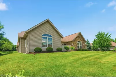3038 Mahogany Run Circle NW, North Canton, OH 44720 - Photo 2