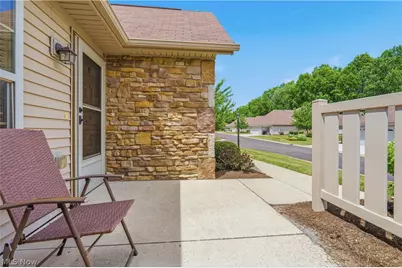 3038 Mahogany Run Circle NW, North Canton, OH 44720 - Photo 6