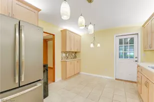 6680 Heisley Rd, Mentor, OH 44060 - Photo 6