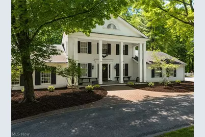 10124 Barr Road, Brecksville, OH 44141 - Photo 2