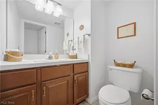 26 Hudson Common Dr, Hudson, OH 44236 - Photo 10