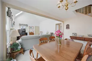 26 Hudson Common Dr, Hudson, OH 44236 - Photo 14