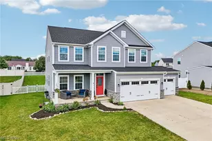 3207 Boettler St NE, Canton, OH 44721 - Photo 1