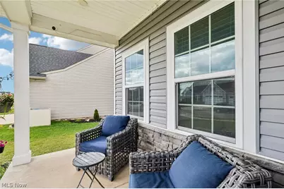 3207 Boettler Street NE, Canton, OH 44721 - Photo 2