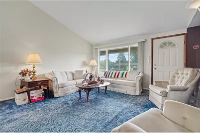 9040 Cambridge Drive, Northfield, OH 44067 - Photo 4