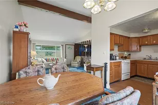 9040 Cambridge Dr, Northfield, OH 44067 - Photo 8